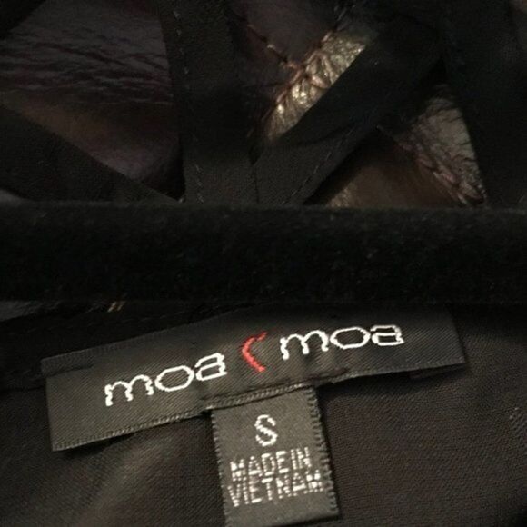 Moa Moa blouse. Excellent condition. Size Small. - Picture 6 of 7